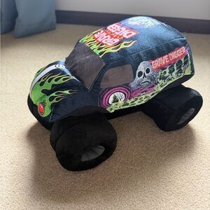 Plush Pillow Buddy Monster Truck - Grave Digger